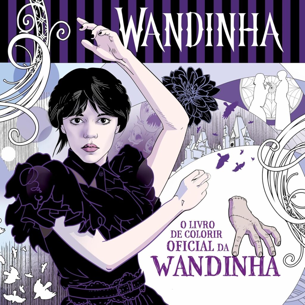 Capa em tons de roxo com a personagem Wednesday Addams desenhada no livro O livro de colorir oficial da Wandinha, da Universo dos Livros. Exemplo de projeto de tradução e preparação editorial de livros de atividades.