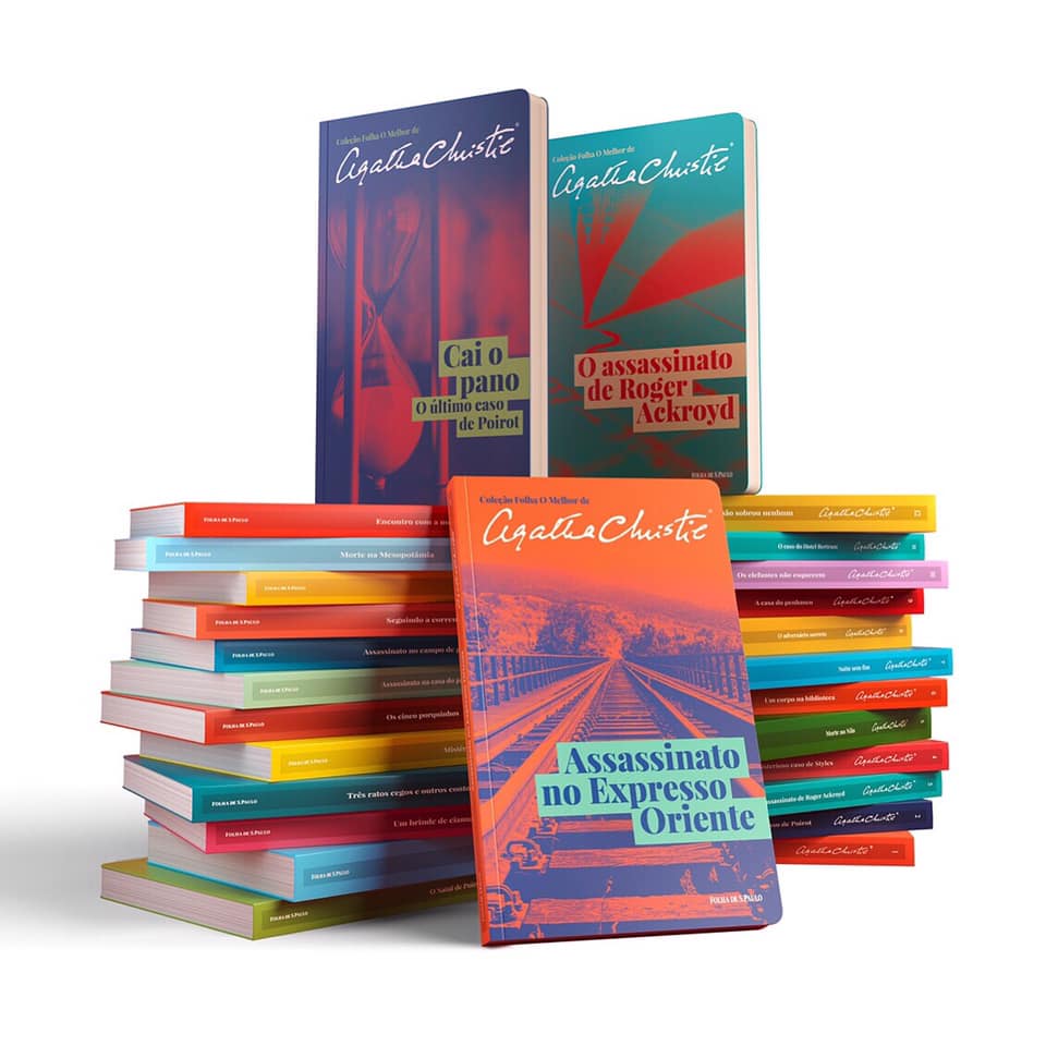 Pilha de livros coloridos da Coleção Folha O Melhor de Agatha Christie, com destaque para o volume E o Não Sobrou Nenhum. Exemplo de projeto de revisão de texto em grande volume no portfólio de serviços editoriais.